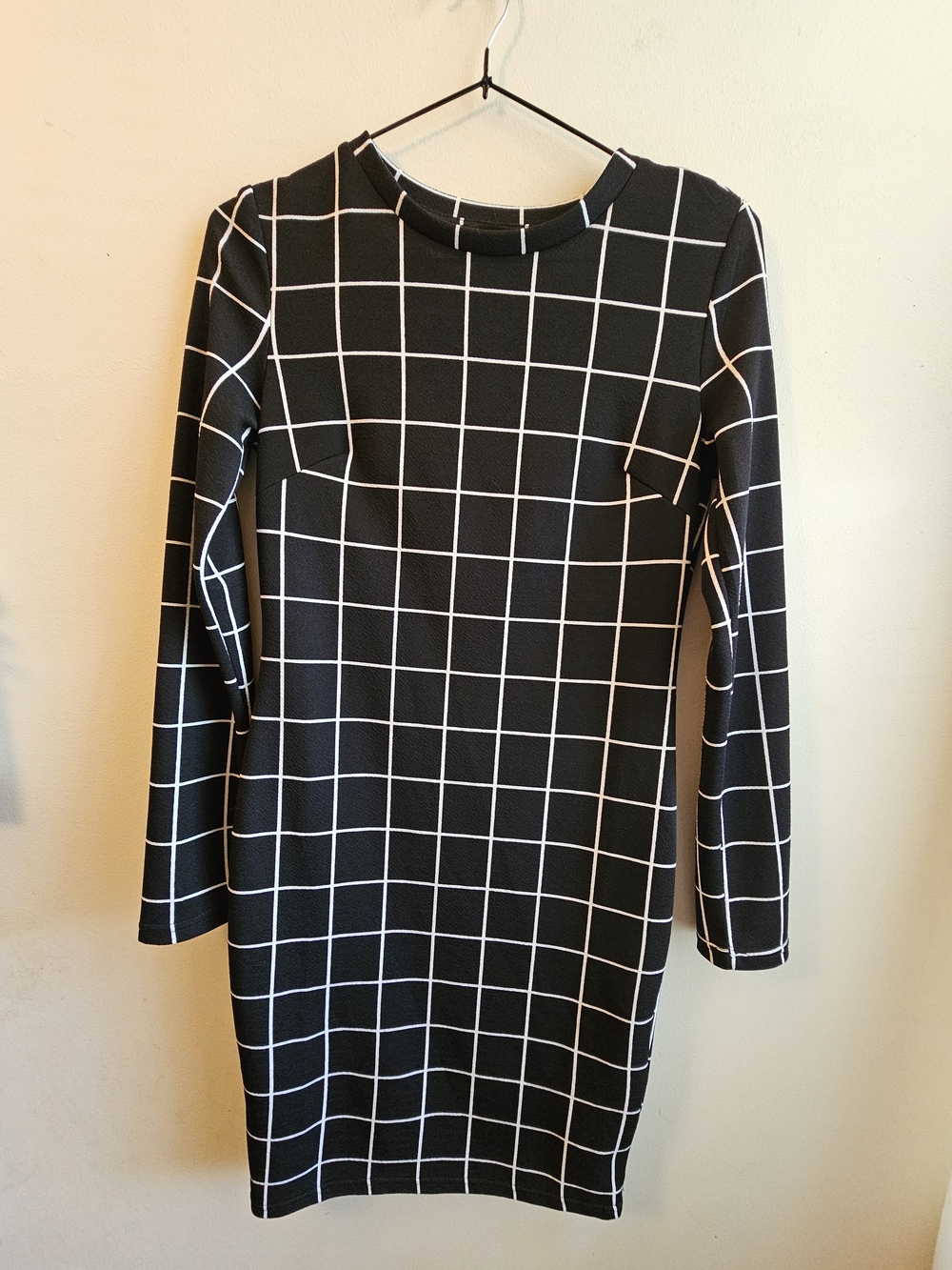 SHEIN Black and White Grid Long Sleeve Shift Dress